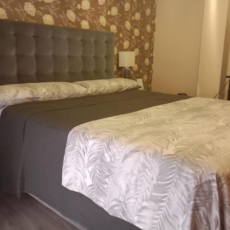 Habitacion Privada Tarragona Con Cocina Salon Y Terraza Piso Compartido Dış mekan fotoğraf