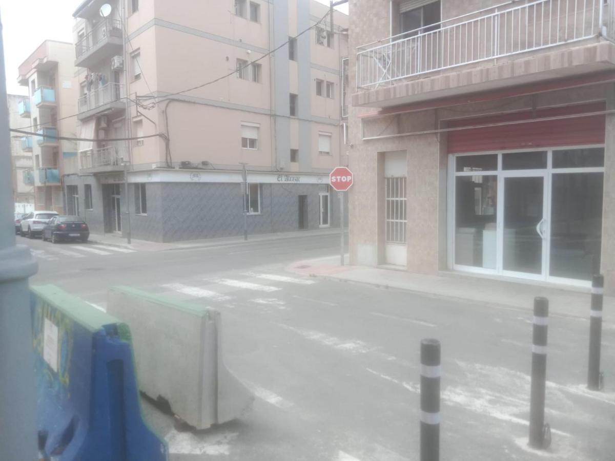 Habitacion Privada Tarragona Con Cocina Salon Y Terraza Piso Compartido Dış mekan fotoğraf