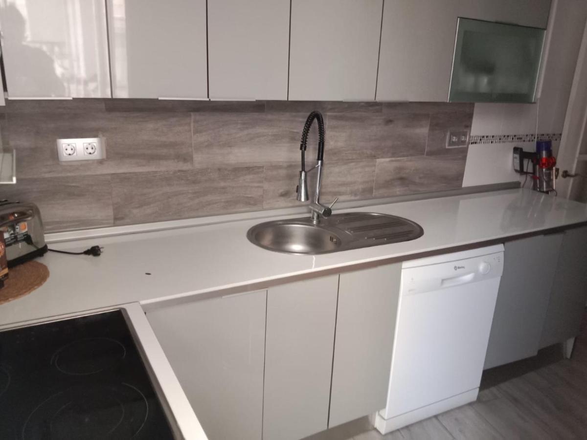 Habitacion Privada Tarragona Con Cocina Salon Y Terraza Piso Compartido Dış mekan fotoğraf